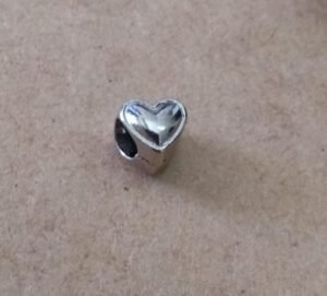 13.83 SEPARADOR CORAÇÃO