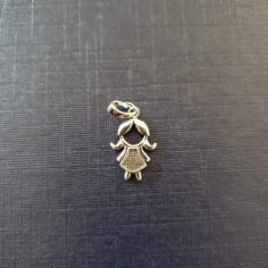 212.65 MENINA DE VESTIDO