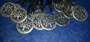 29.1 COLAR COM PINGENTE METÁLICO DIVERSOS (9)