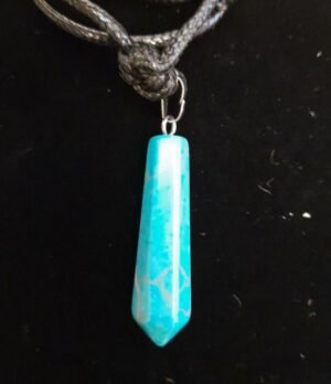 75.59 TURQUESA FACETADA