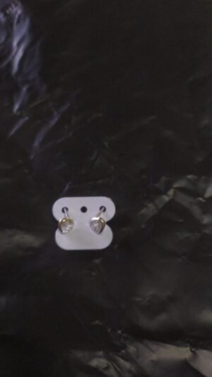 98.2 CORAÇÃO COM PEDRA