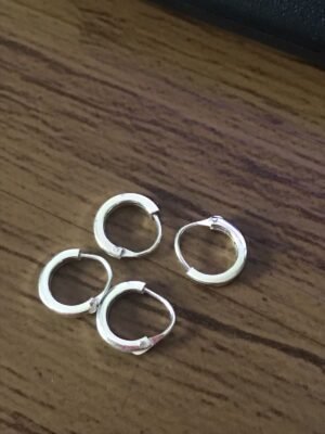 143.50 ARGOLA DE PRATA QUADRADA  1,4 g