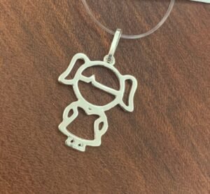 212.76 MENINA COM FRANJA