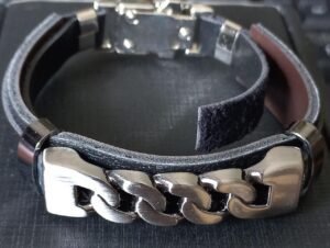 175.76 PULSEIRA BLACK DESIGN PINGENTE TRANÇADO