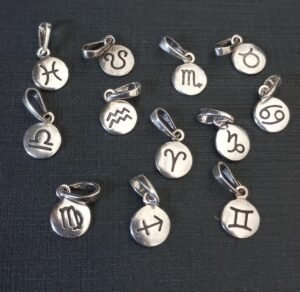 212.80 PINGENTE DE PRATA SIGNO