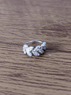 11.25 FOLHAS CRAVEJADA