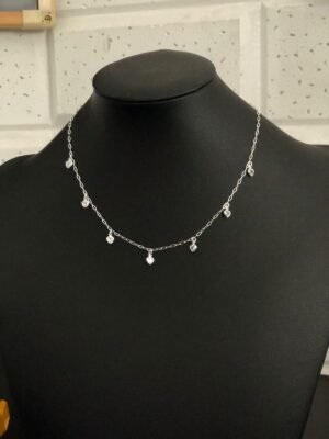 318.7 - CHOKER DE PRATA CORAÇÃO COM PONTO DE LUZ 2.9G