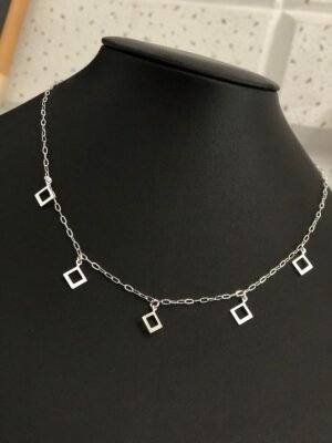 318.8 - CHOKER DE PRATA QUADRADO VAZADO 2.7G