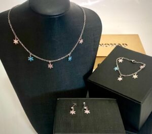 302.6 - CONJUNTO DE AÇO COLAR, BRINCO E PULSEIRA DE FLORZINHA