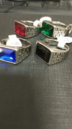 44.166 - ANEL DESIGN PEDRA RETANGULAR LABIRINTO