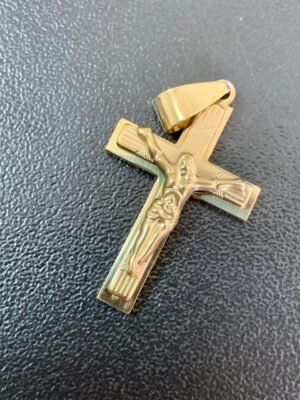 120.258 - PINGENTE DE AÇO CRUZ TRIBAL