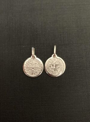 212.216 - PINGENTE DE PRATA SÃO BENTO 1.1g 1,1cm