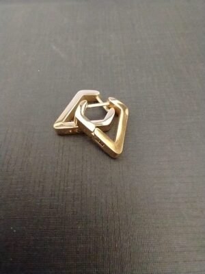 26.215 - PIERCING DE AÇO TRIANGULO TAMANHO:17MM: 3MM