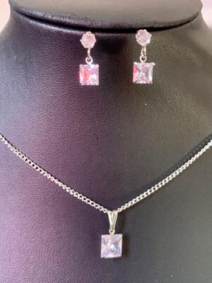 302.25 - CONJUNTO COLAR E BRINCO ZIRCONIA QUADRADO