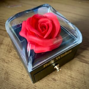 134.4 - CAIXINHA DE COLAR FLOR