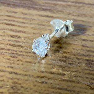 130.4 - BRINCO PONTO DE LUZ BANHADO A PRATA GOTA