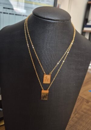 21.168 - ESCAPULÁRIO DE AÇO TUDO POSSO FÉ DOURADO